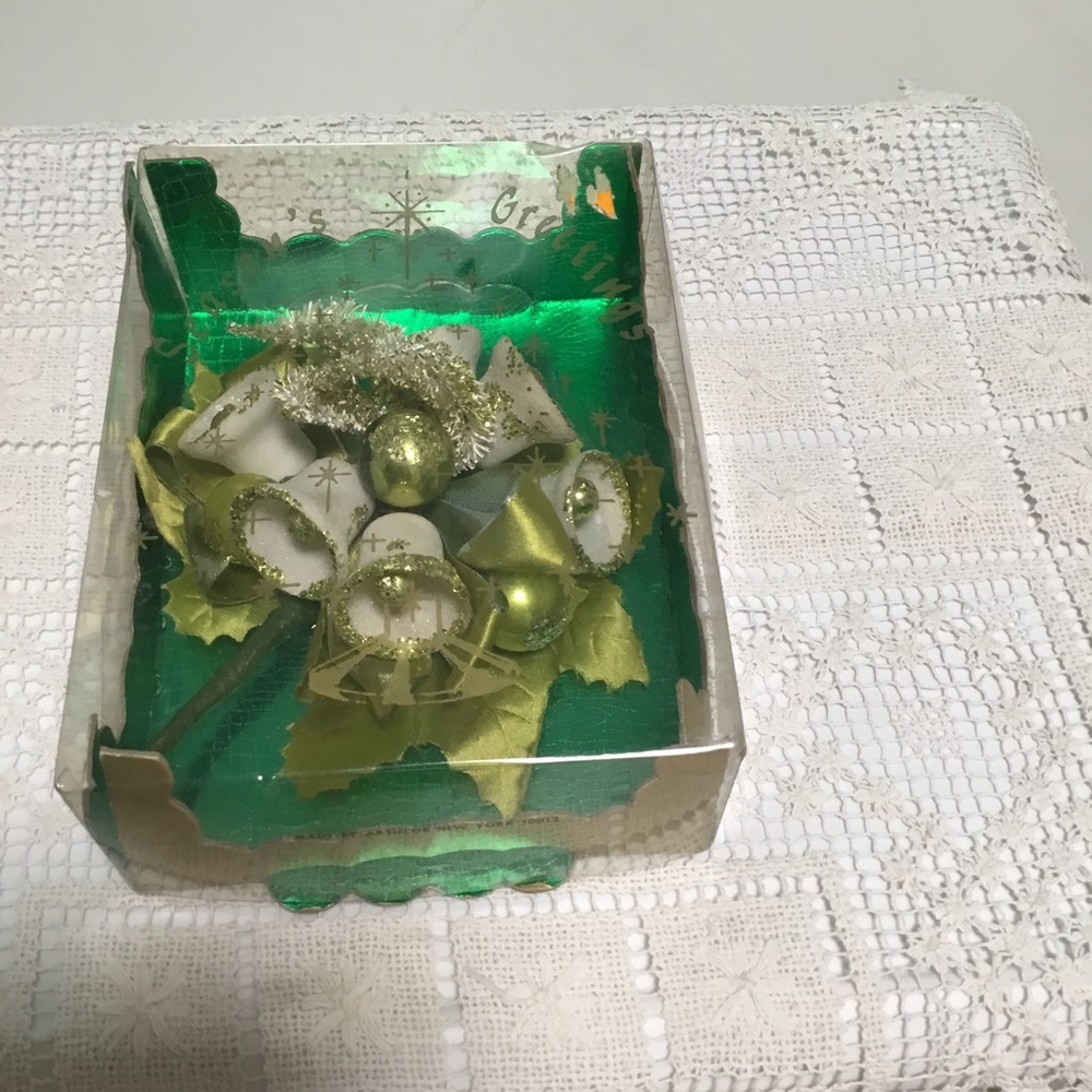 Vintage Christmas Corsage